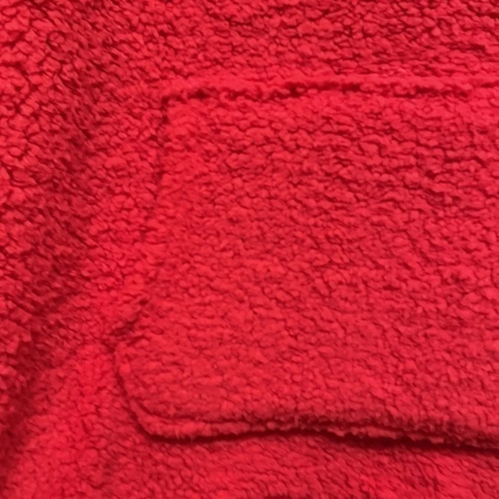 Sleep Chic Faux Fur Women’s red pull over w/ front pocket size medium‎ (W-184) - Picture 3 of 9